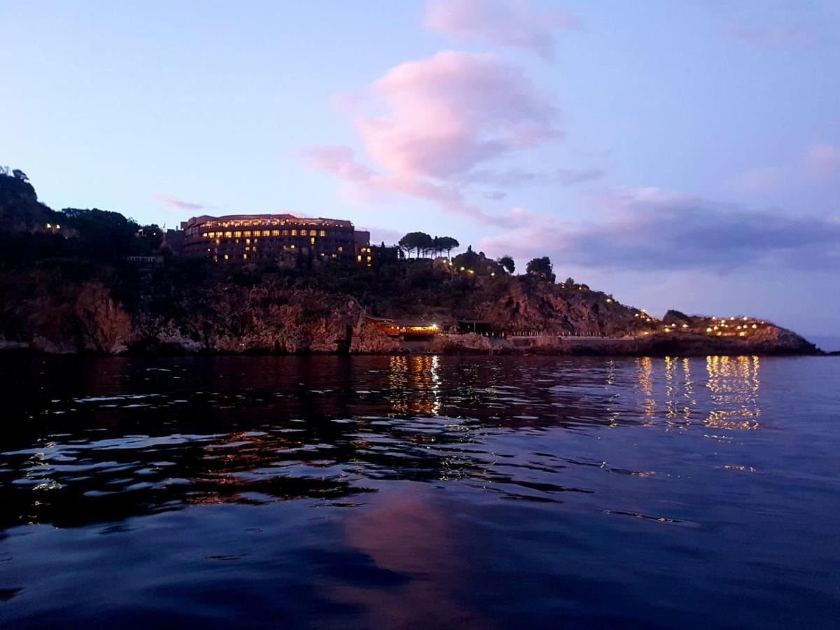 Blue Lagune Taormina Mare Exterior foto