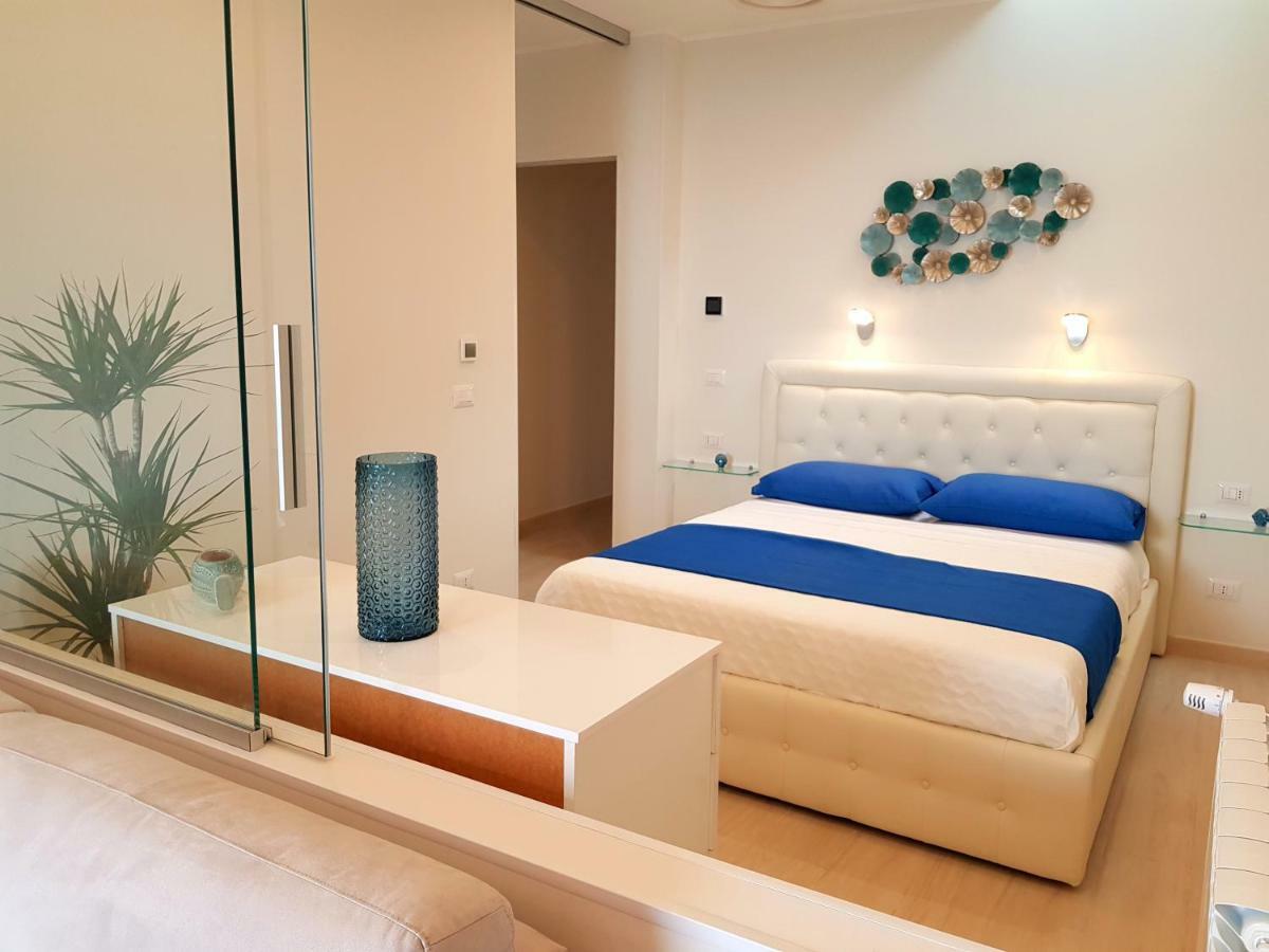 Blue Lagune Taormina Mare Exterior foto